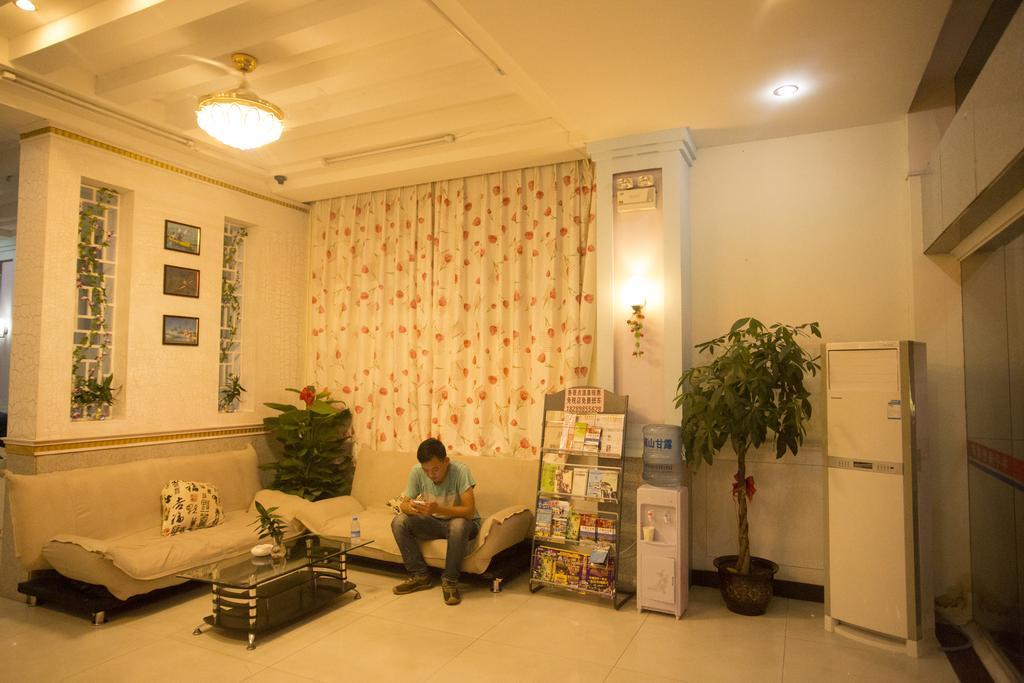 Hai Tun Wan Theme Hotel Sanya Esterno foto