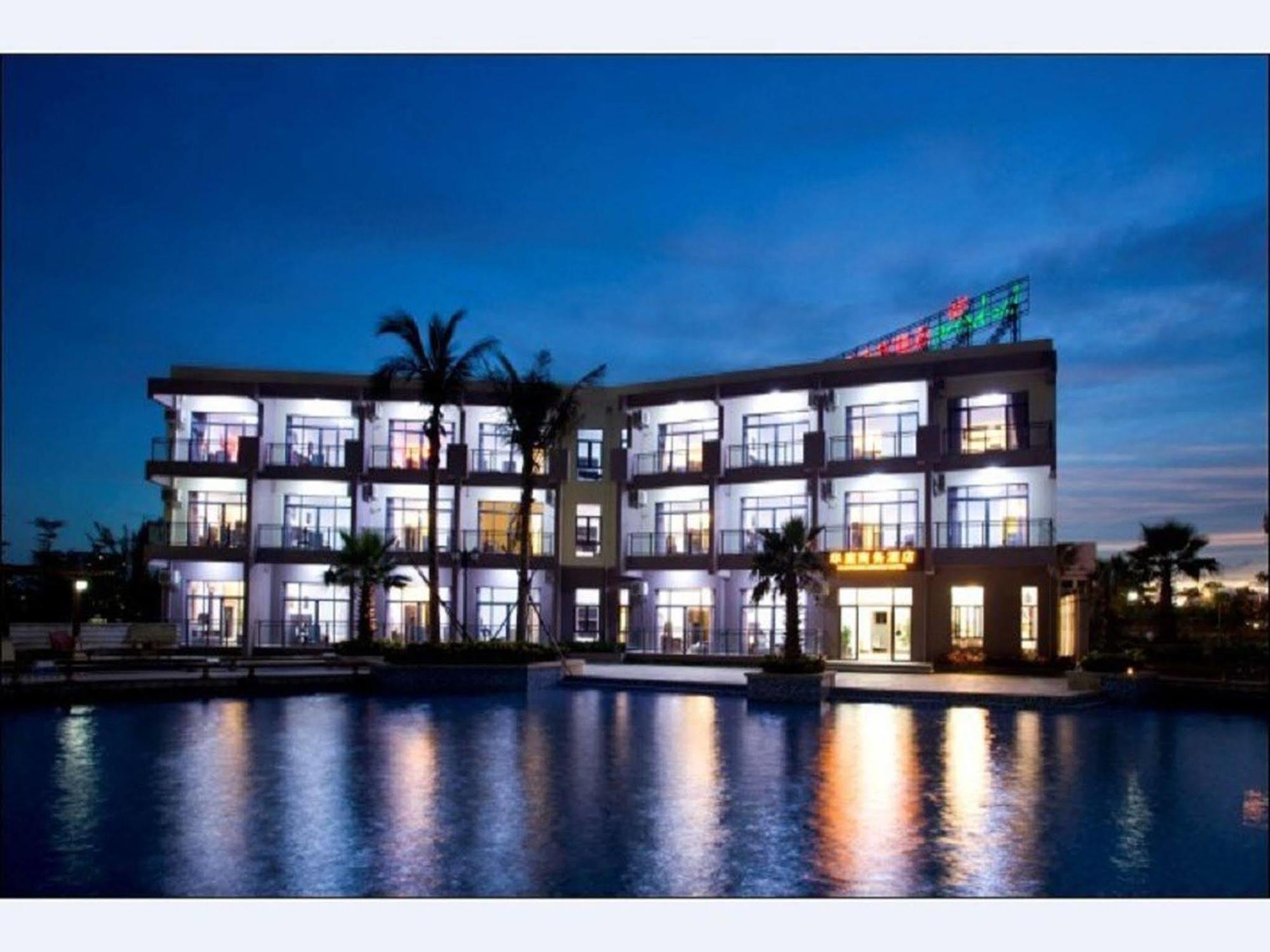 Hai Tun Wan Theme Hotel Sanya Esterno foto